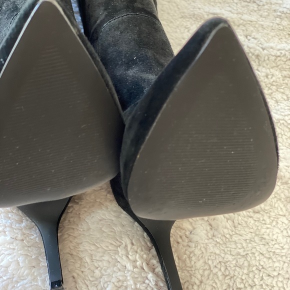 Suede pointed high heeled boots - Picture 2 of 8